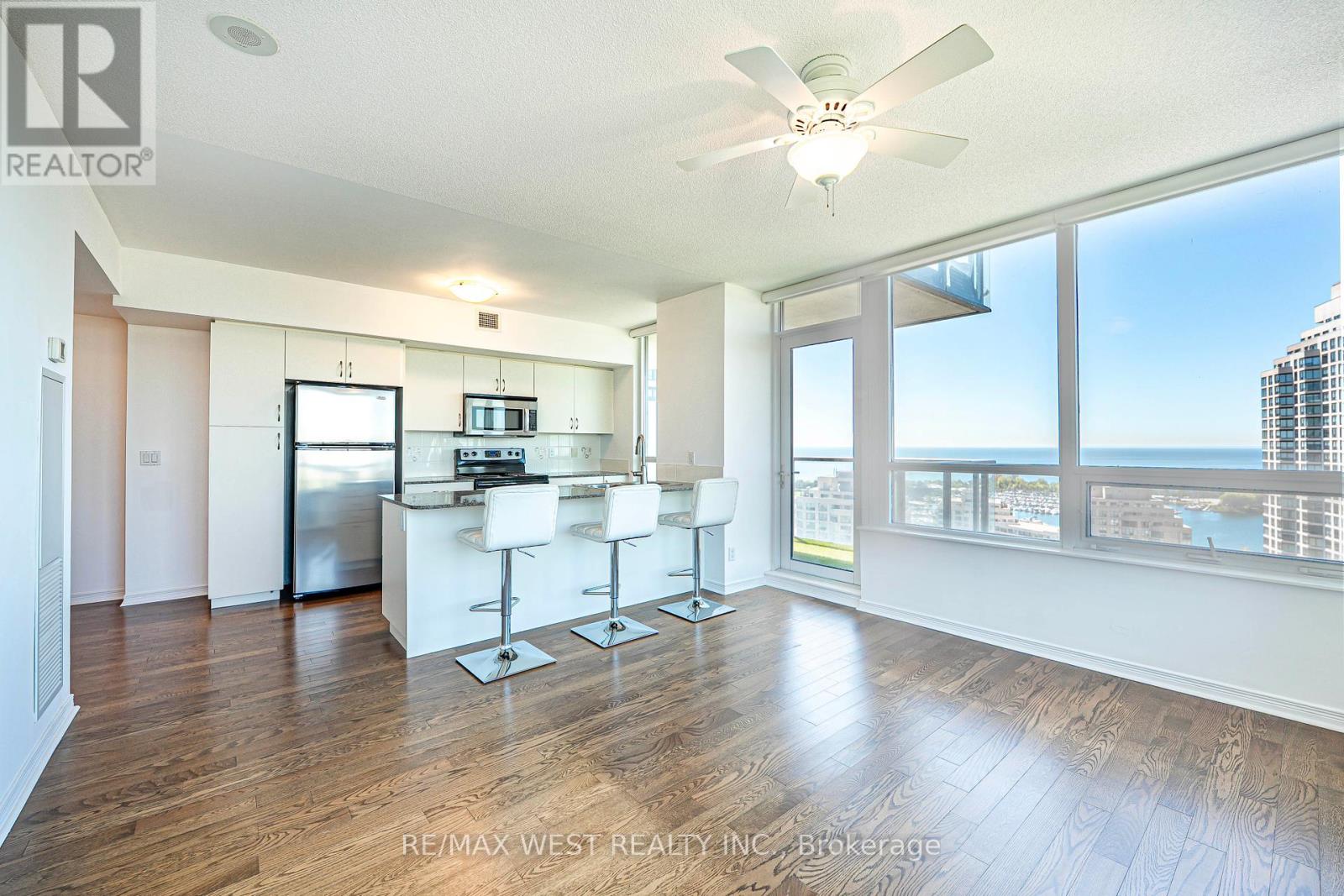 2102 - 15 Legion Road, Toronto (Mimico), Ontario  M8V 0A9 - Photo 8 - W12176022