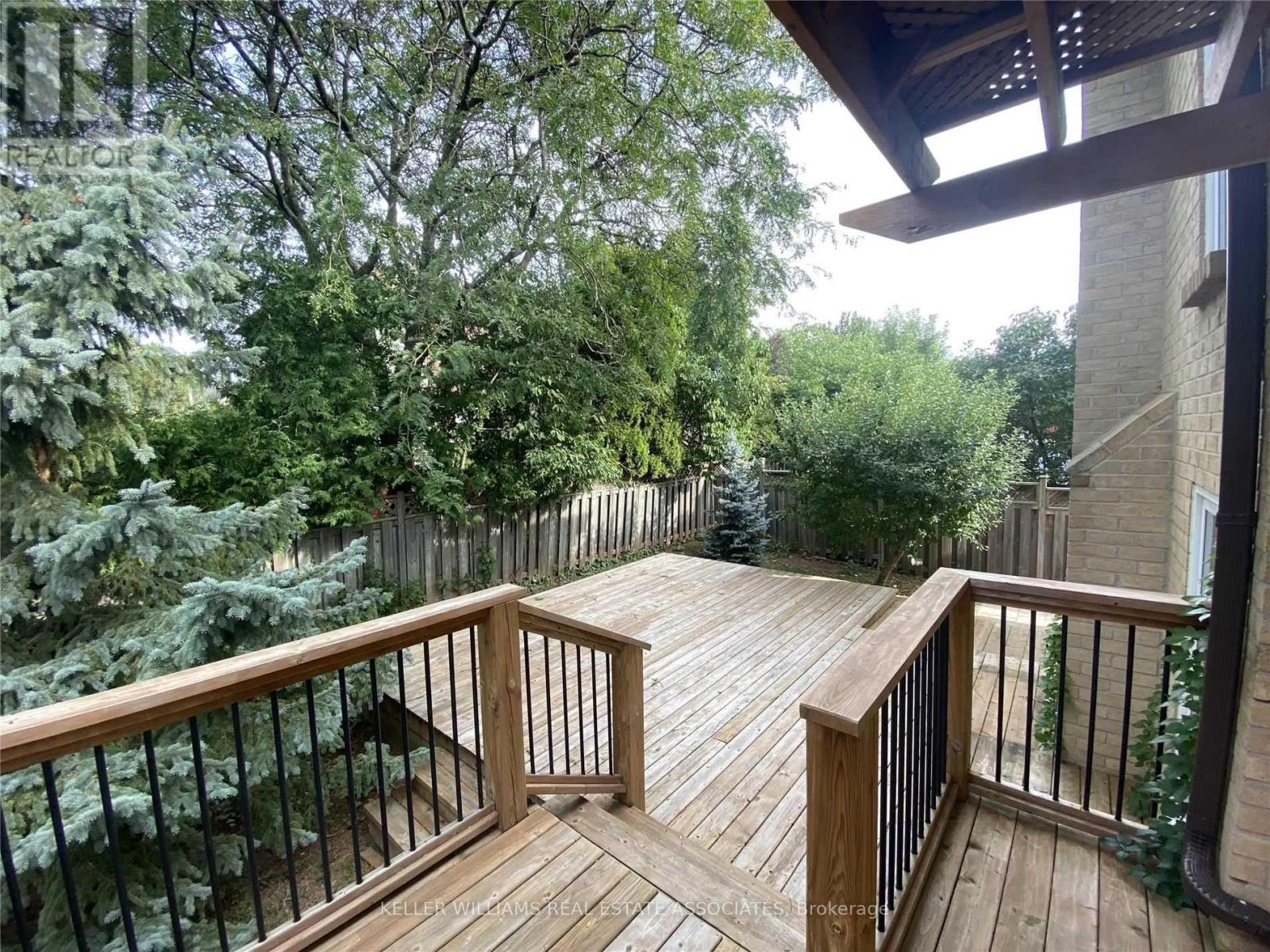 201 Sewell Drive, Oakville (Cp College Park), Ontario  L6H 1E3 - Photo 24 - W12176076