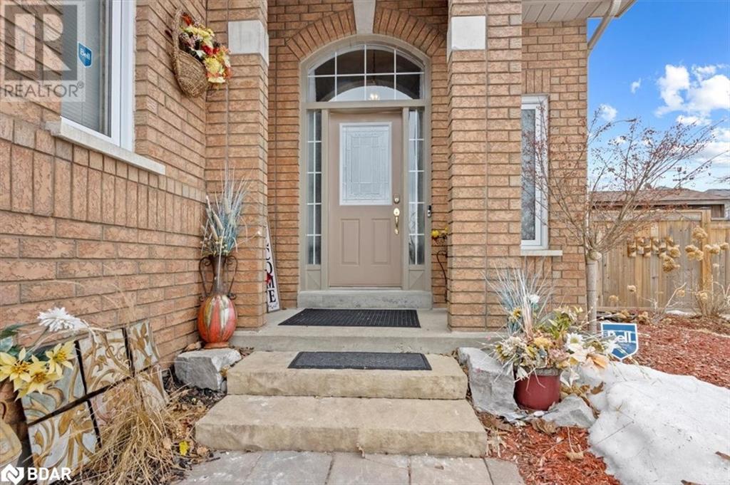 16 Goodwin Avenue, Bowmanville, Ontario  L1C 4Z4 - Photo 4 - 40733339