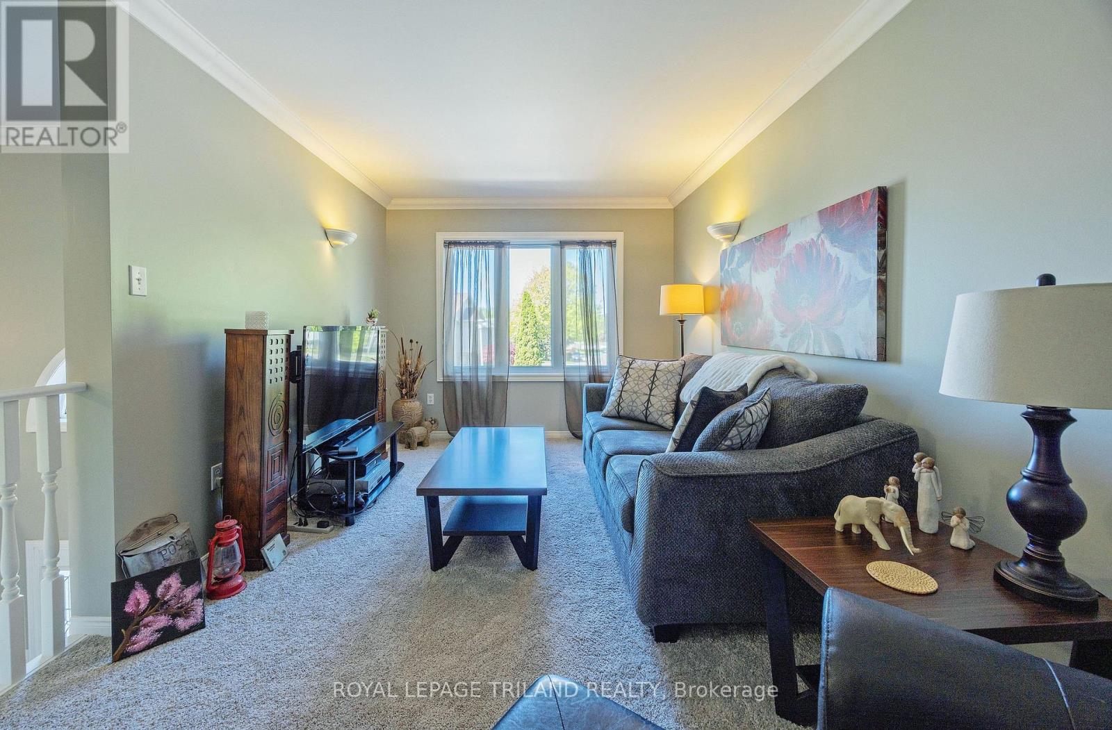 80 Tanner Drive, London East, Ontario  N5W 6B5 - Photo 4 - X12176181