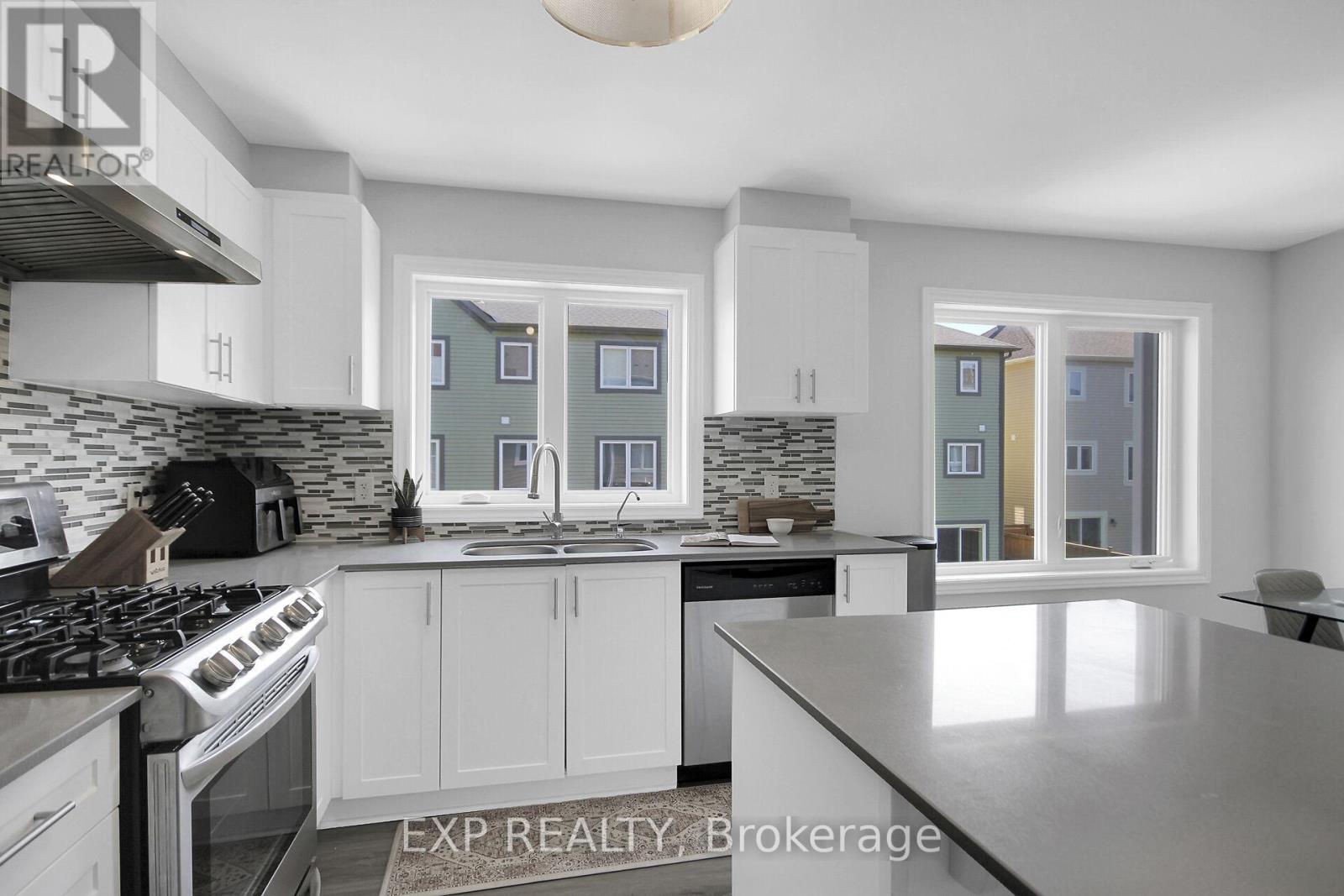 113 Gelderland Private, Ottawa, Ontario  K2V 0H8 - Photo 13 - X12176118