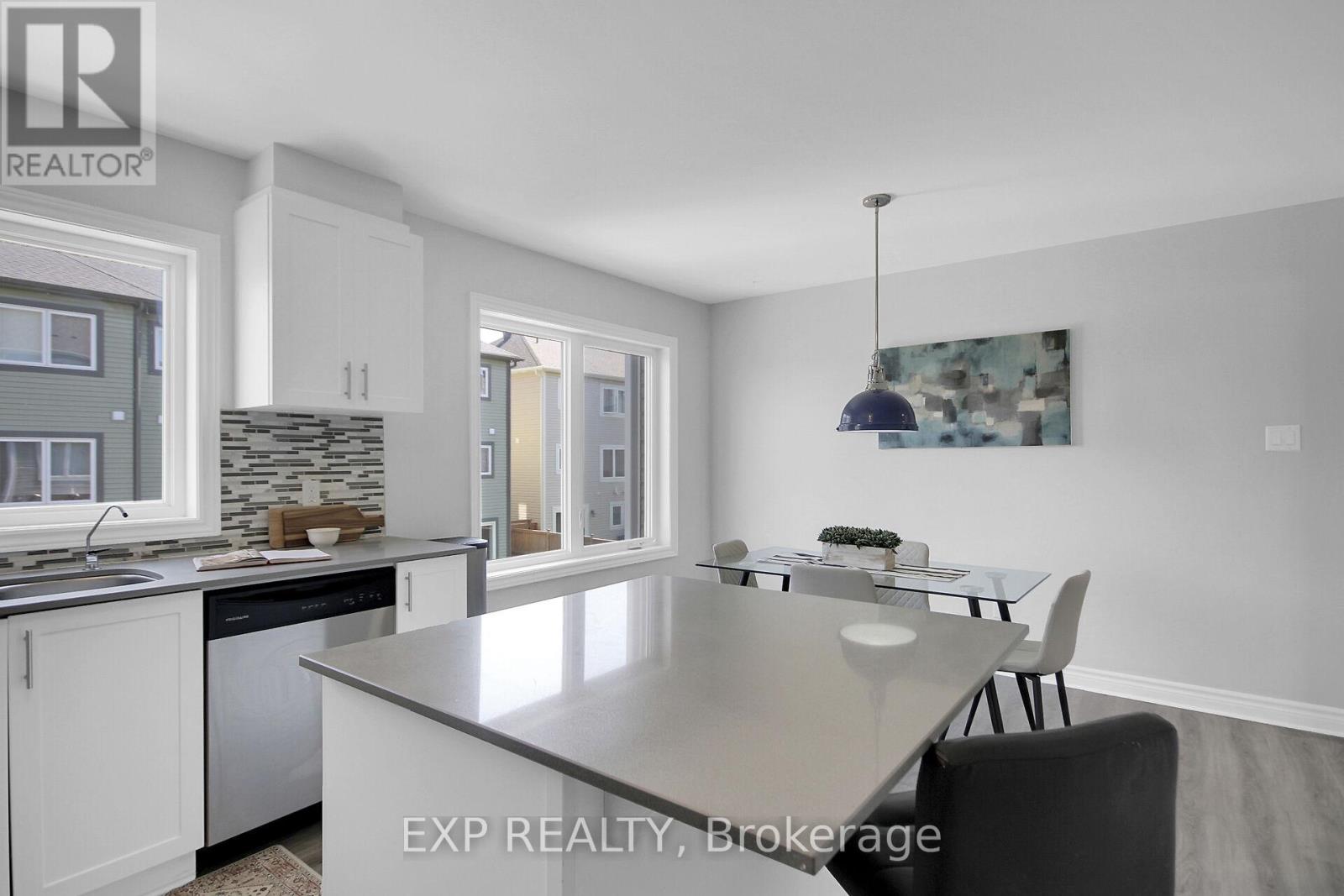 113 Gelderland Private, Ottawa, Ontario  K2V 0H8 - Photo 14 - X12176118