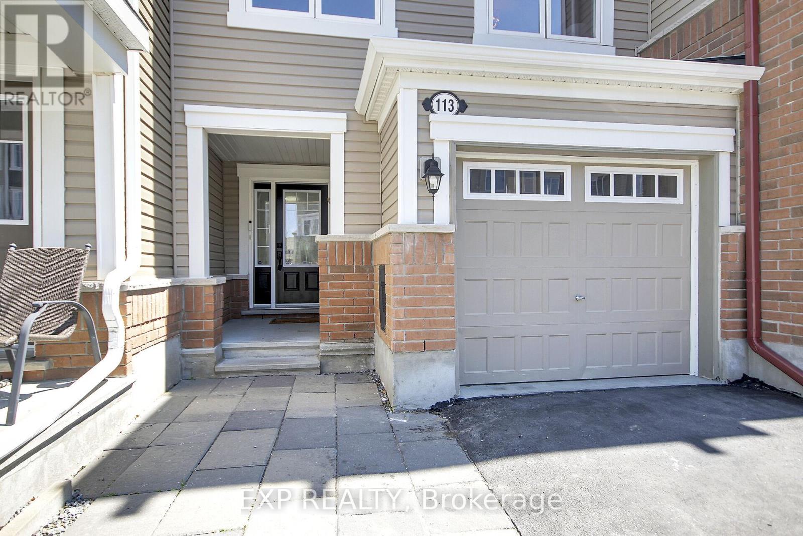 113 Gelderland Private, Ottawa, Ontario  K2V 0H8 - Photo 2 - X12176118