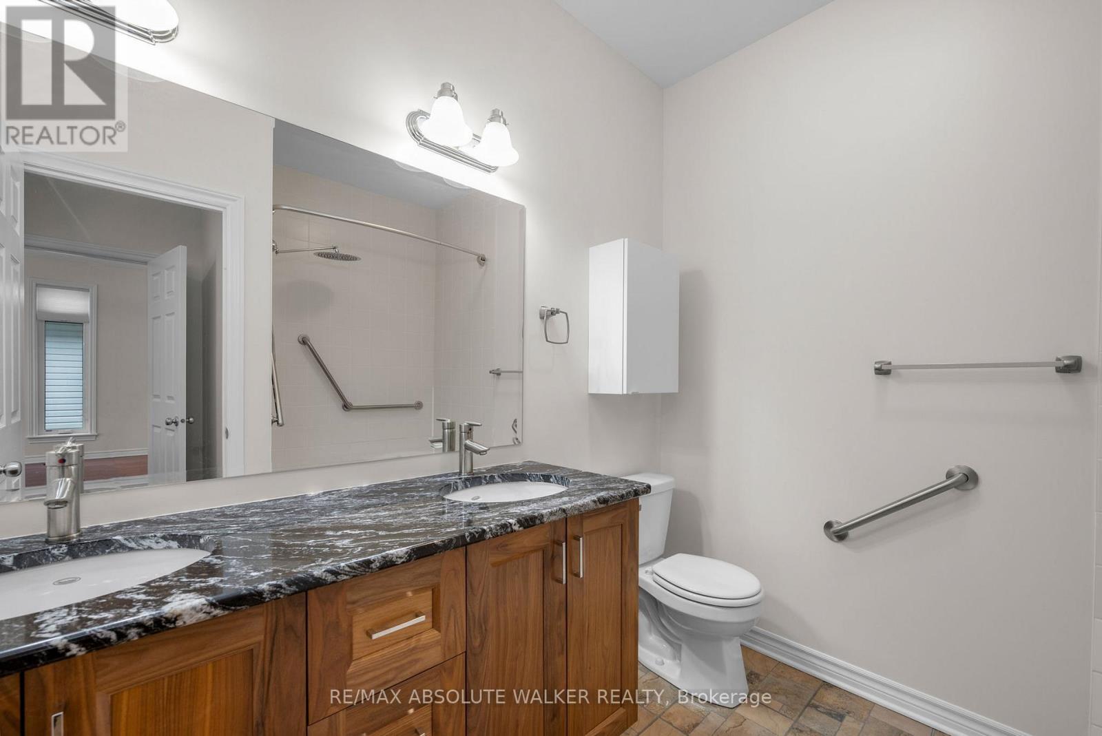 214 Voie De Brouage Way, Ottawa, Ontario  K4A 0Y5 - Photo 23 - X12176163
