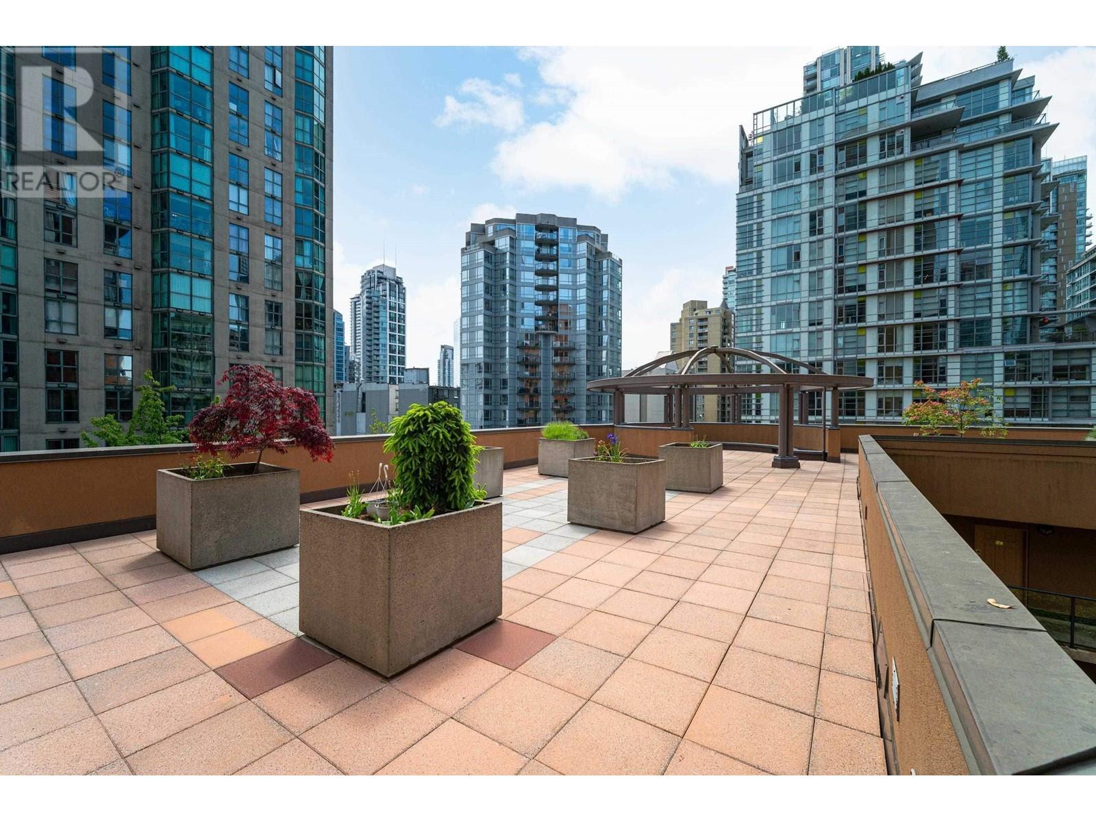 701 1189 Howe Street, Vancouver, British Columbia  V6Z 2X4 - Photo 31 - R3007300