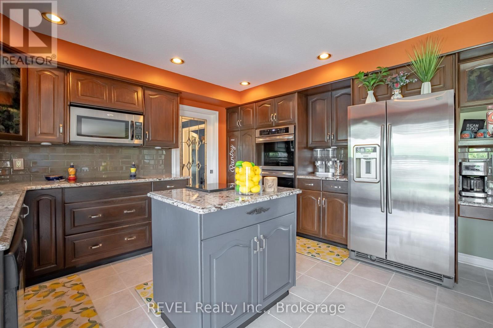 23 Green Meadow Crescent, Welland, Ontario  L3C 6X2 - Photo 15 - X12076877