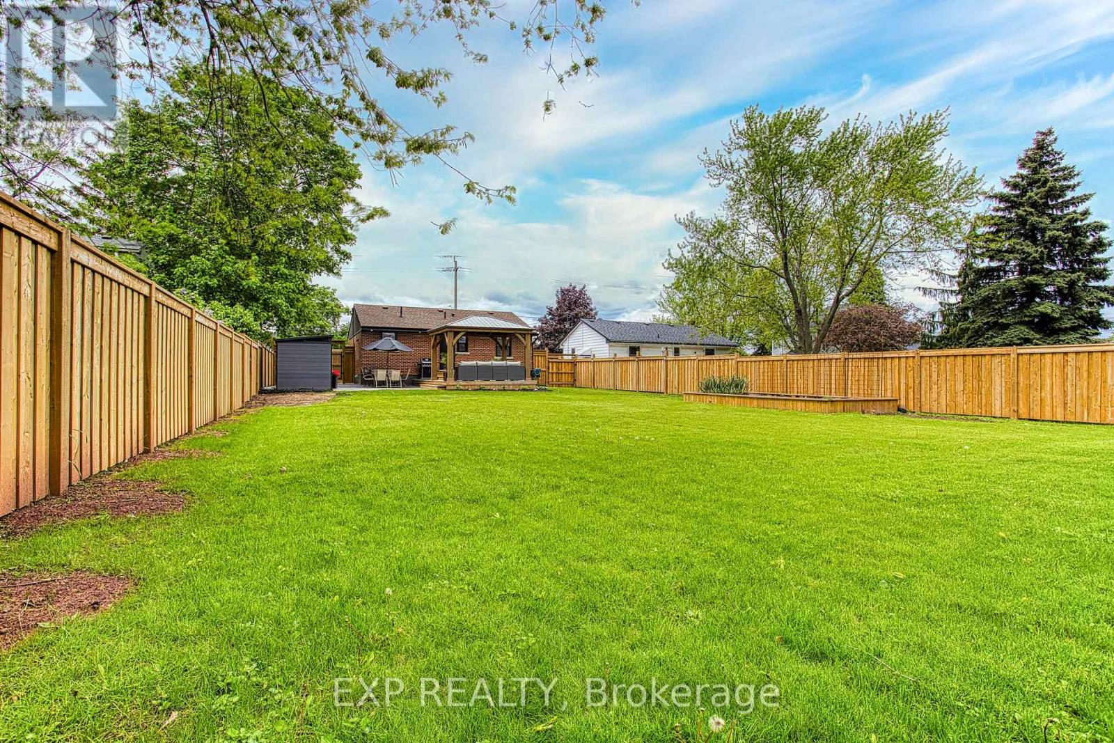 296 Winona Road, Hamilton (Winona), Ontario  L8E 5L3 - Photo 42 - X12175980