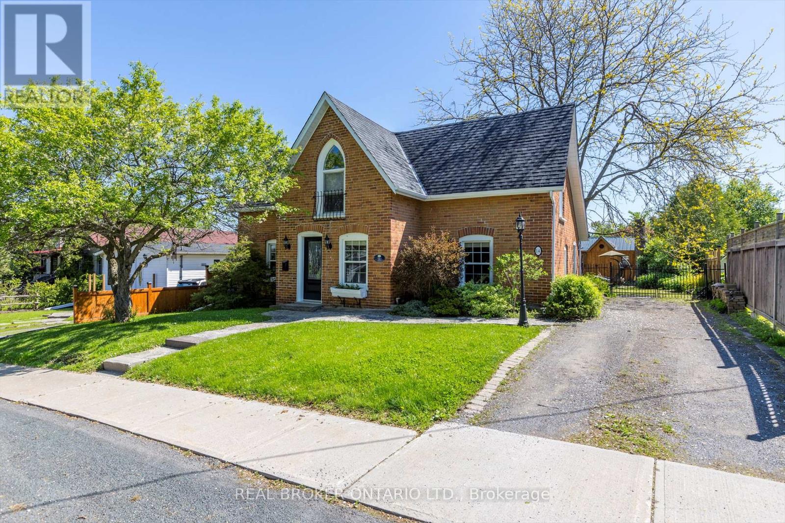 14 Clyde Street, Trent Hills, Ontario  K0L 1Y0 - Photo 2 - X12175997