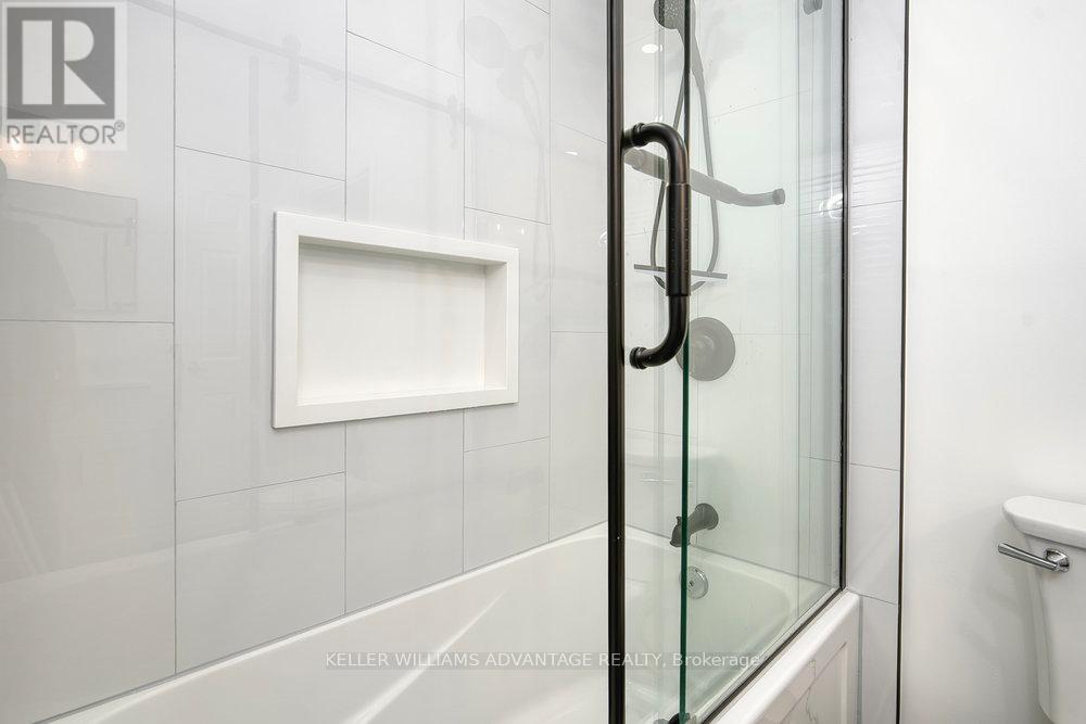 180 Maplewood Avenue, Hamilton (Blakeley), Ontario  L8M 1X7 - Photo 23 - X12176056
