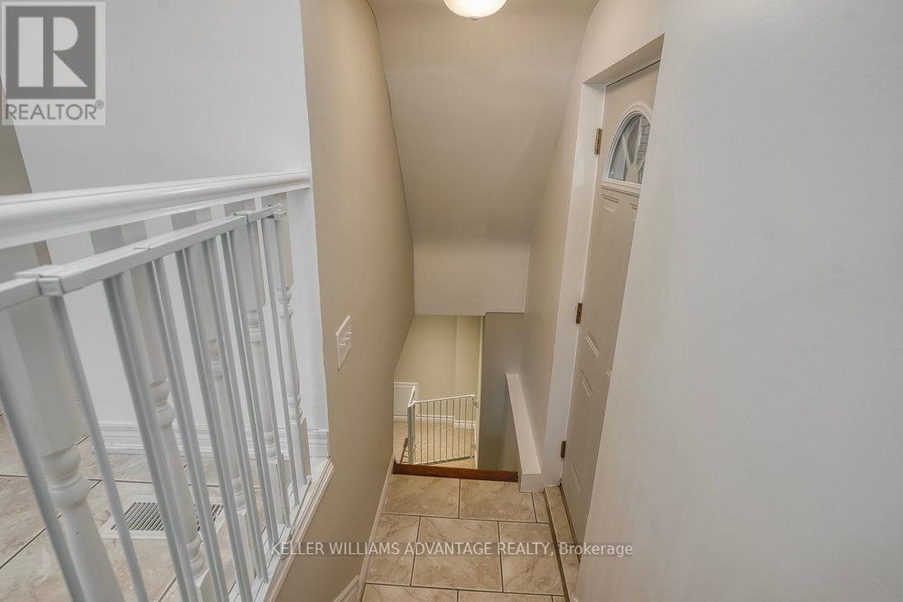 180 Maplewood Avenue, Hamilton (Blakeley), Ontario  L8M 1X7 - Photo 38 - X12176056