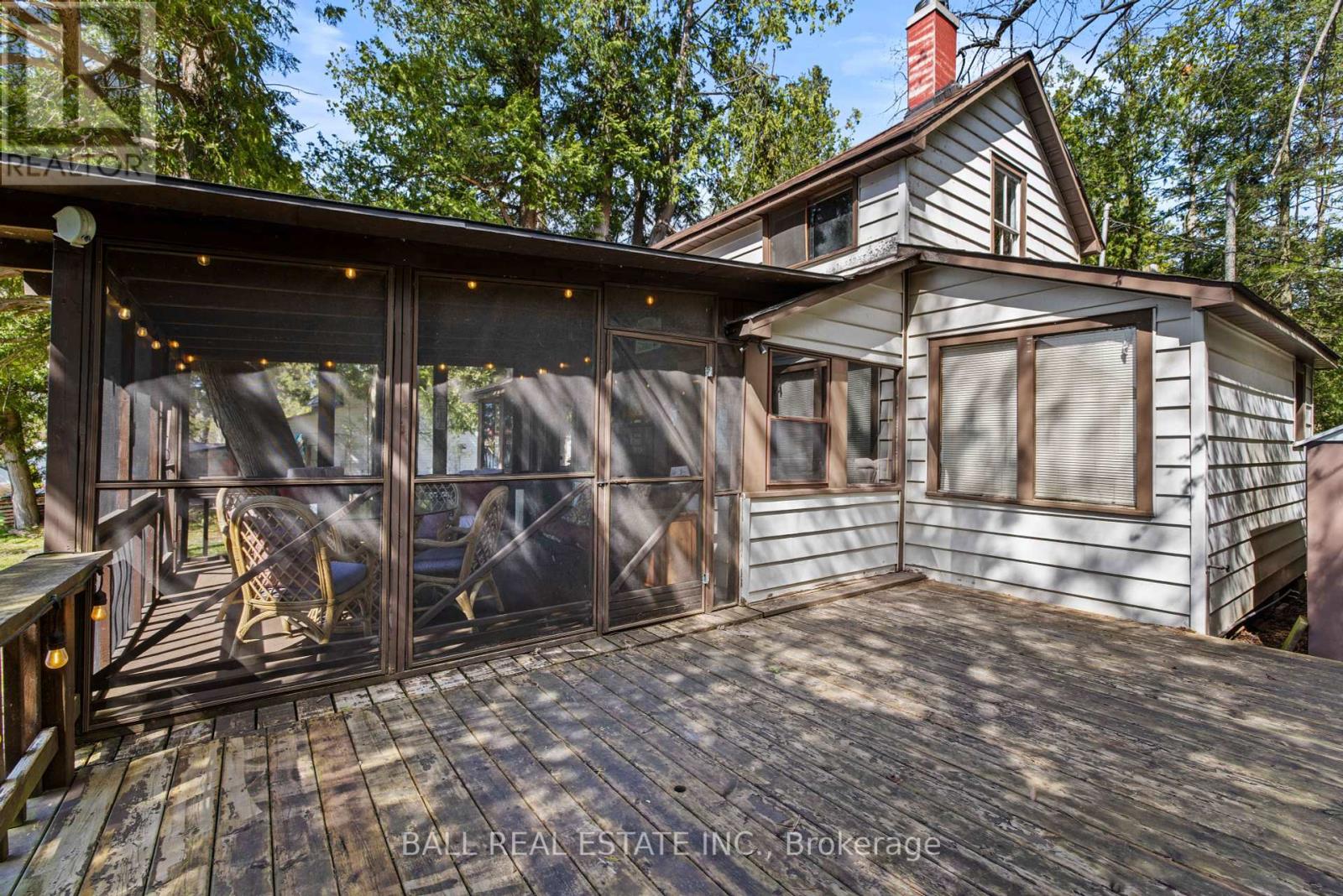 53 Rustic Bay Street, Kawartha Lakes, Ontario  K9V 4R6 - Photo 10 - X12136823