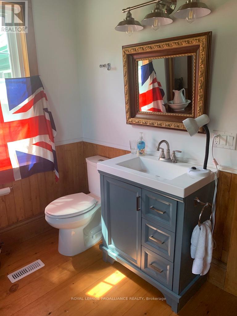 783 Wilson Road, Prince Edward County, Ontario  K0K 1G0 - Photo 27 - X12171442