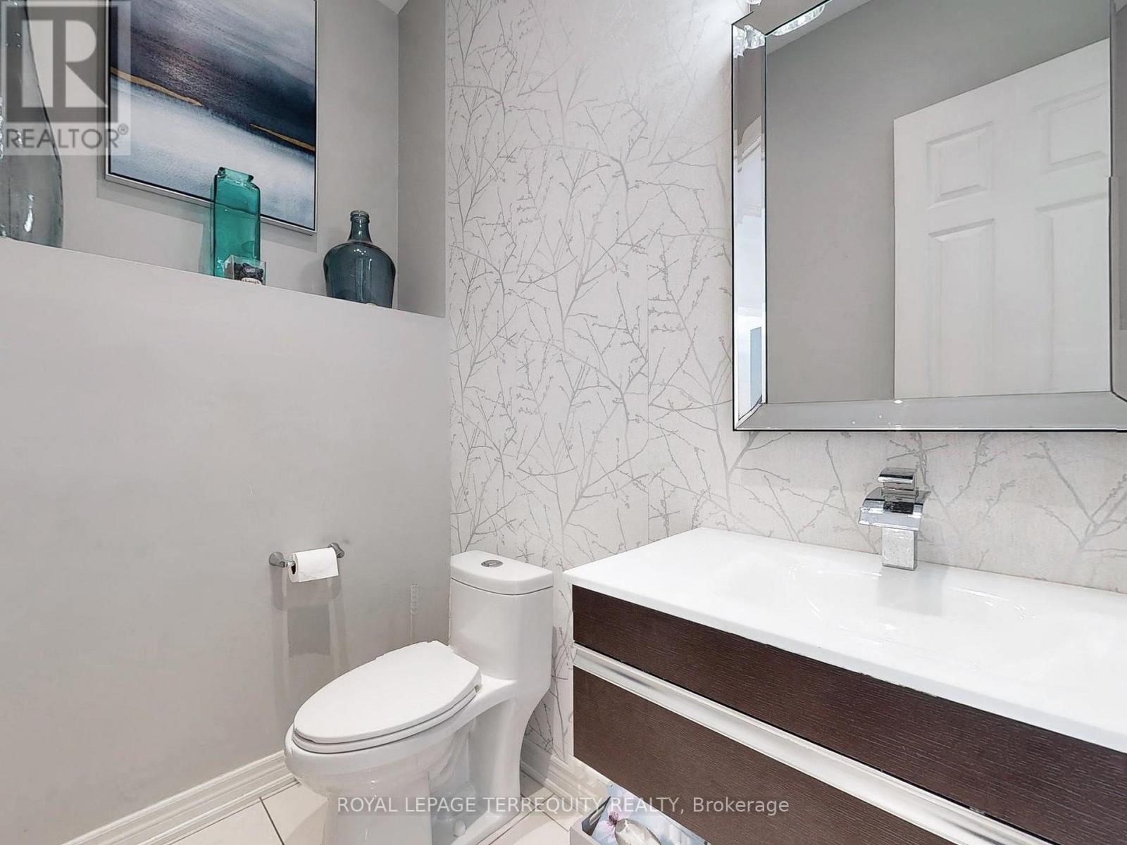 7 Bissland Drive, Ajax (Northeast Ajax), Ontario  L1Z 0E1 - Photo 11 - E12170135