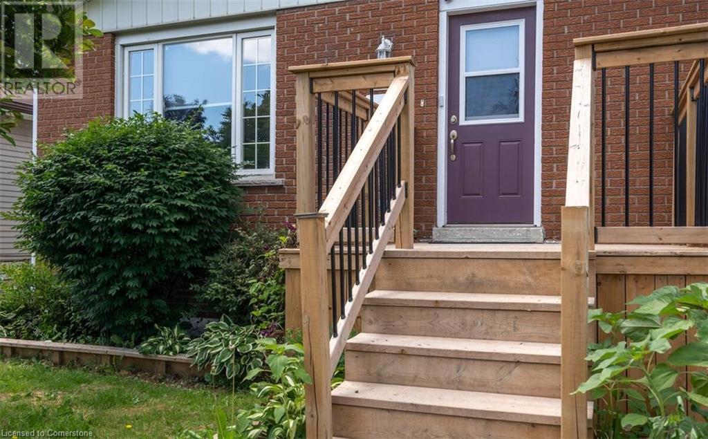 19 Garrow Drive, Hamilton, Ontario  L9C 6G8 - Photo 2 - 40727749