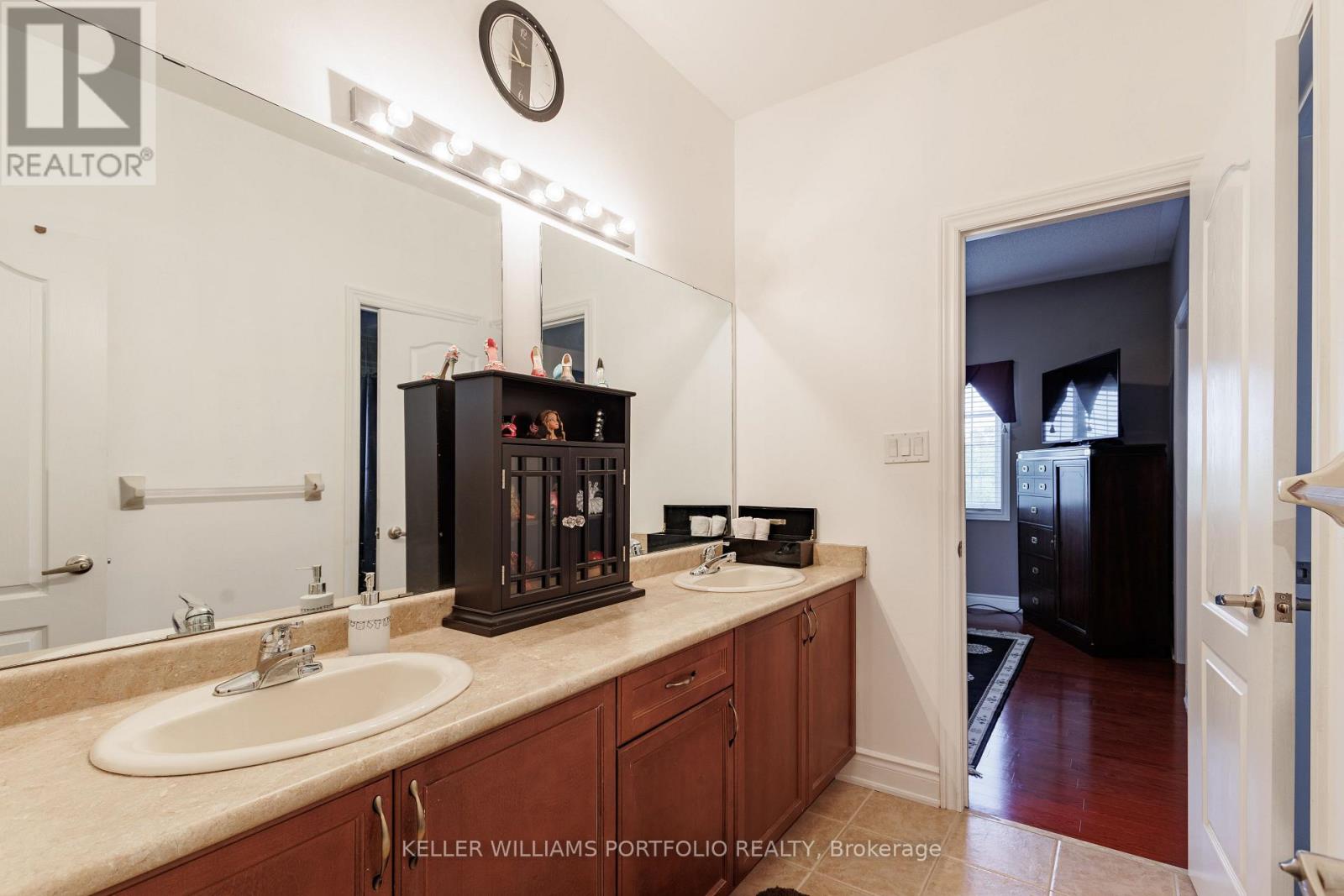 26 Louvain Drive, Brampton, Ontario  L6P 1W6 - Photo 28 - W12172356