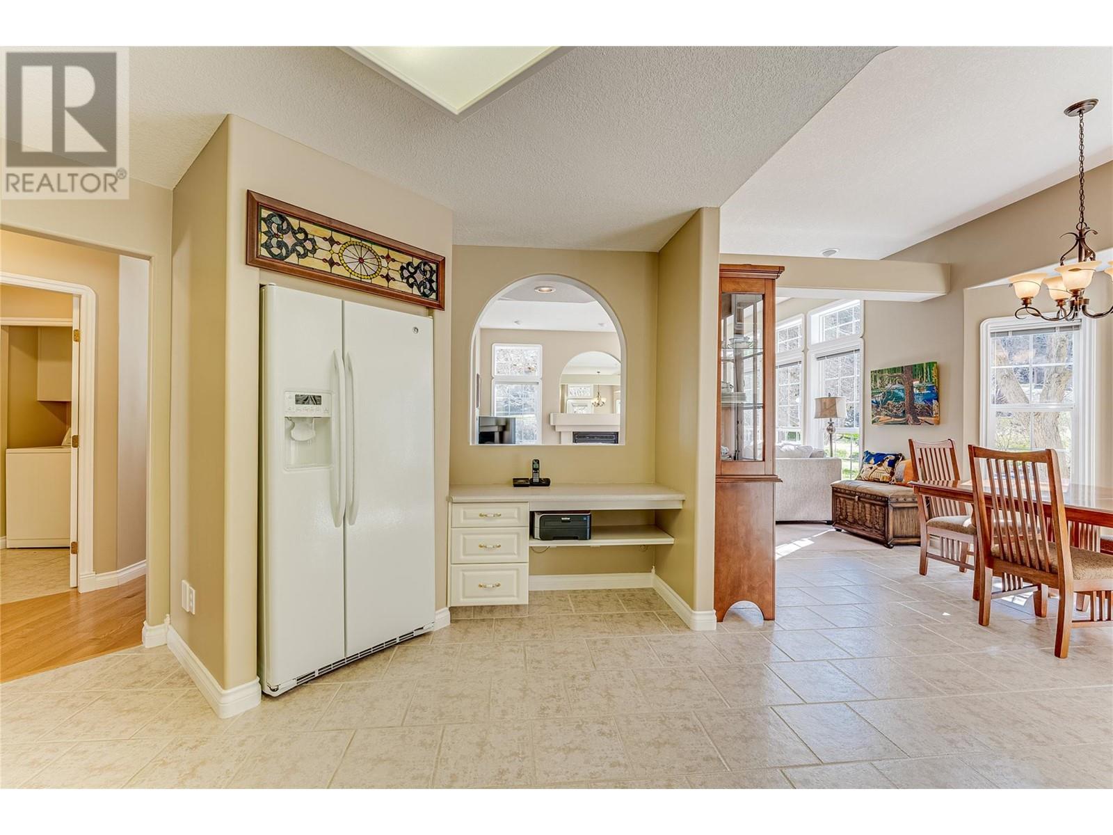 9292 Chinook Road, Vernon, British Columbia  V1H 1K3 - Photo 15 - 10349293