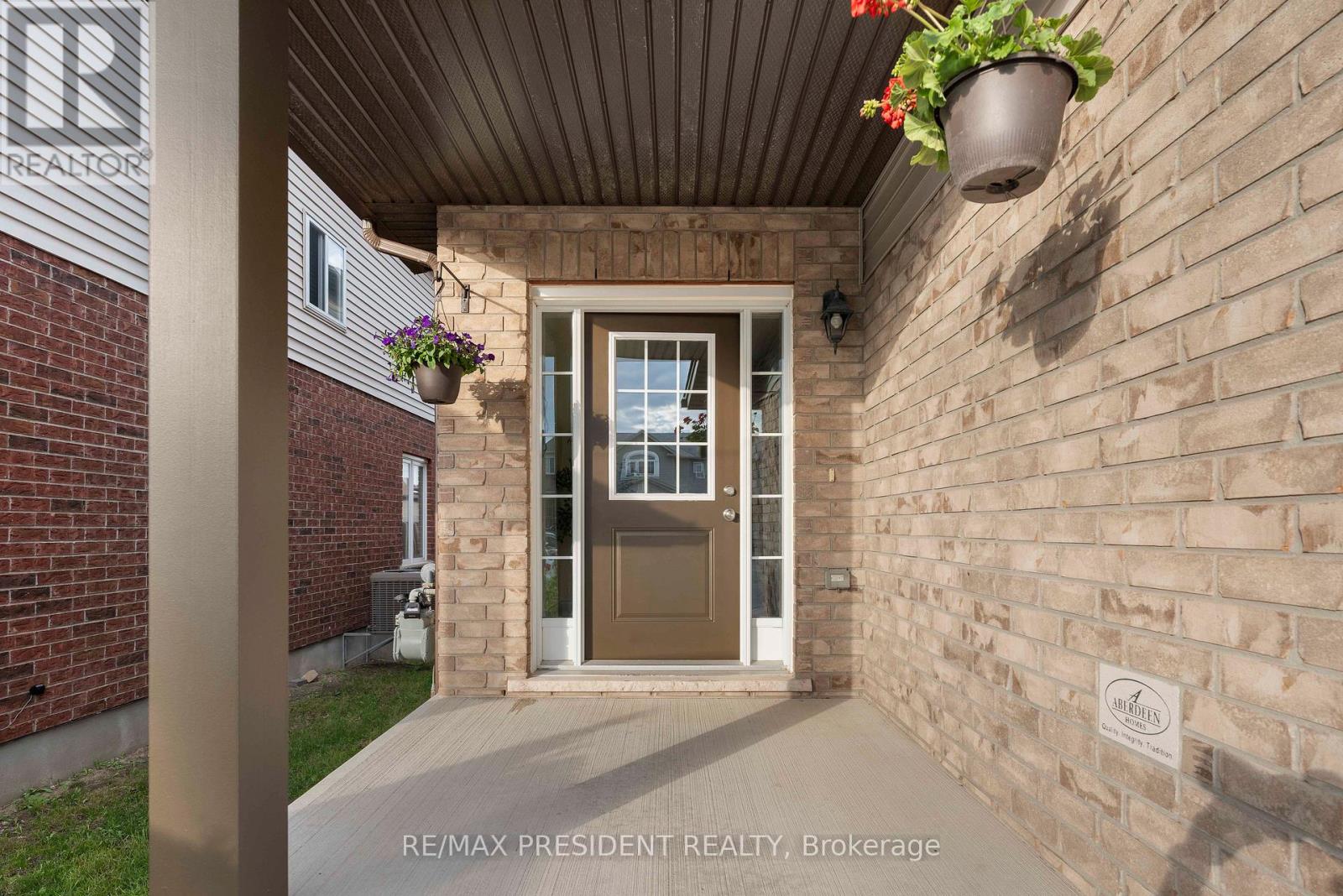 Property at 1432 OLD ZELLERS DRIVE image 4