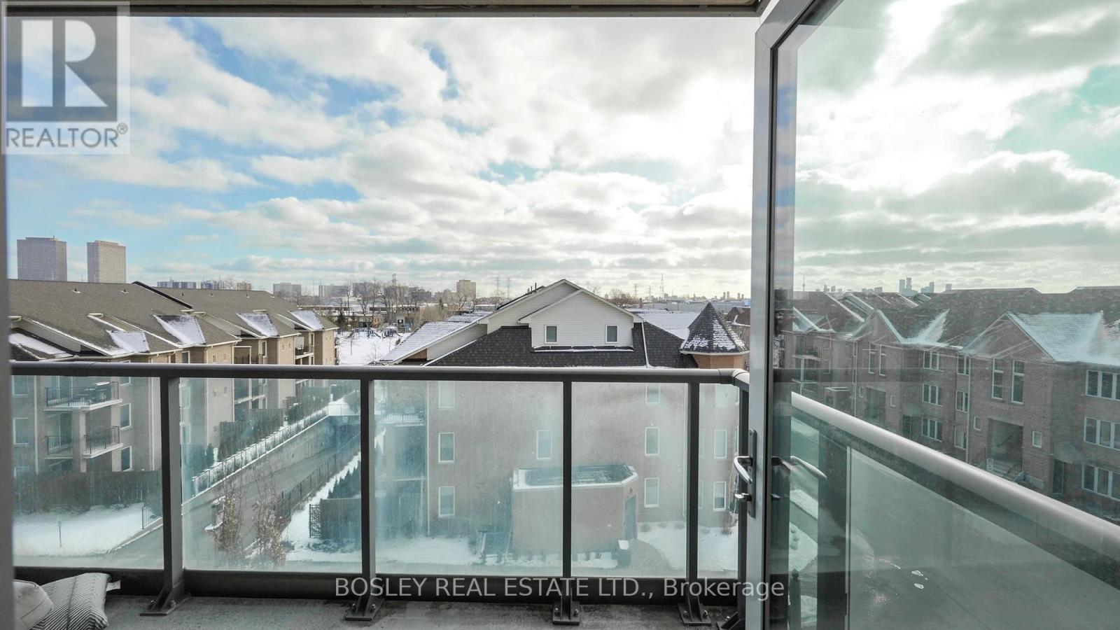 418 - 35 Brian Peck Crescent, Toronto, Ontario  M4G 0A5 - Photo 32 - C12173875