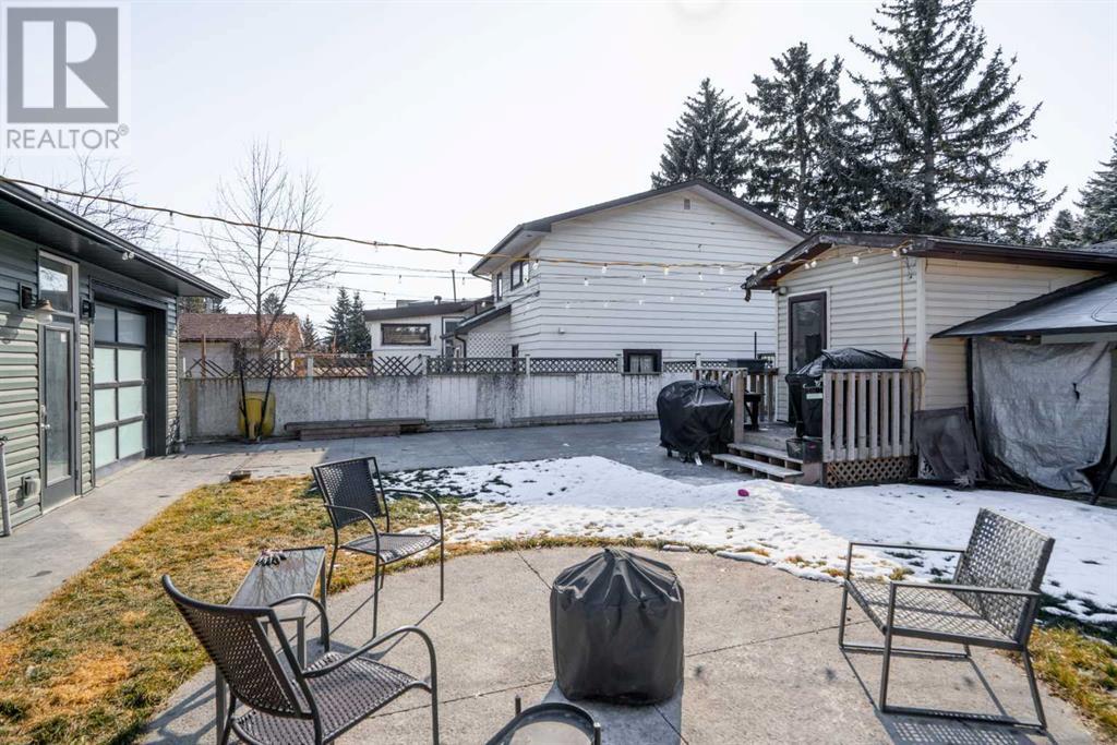 8012 33 Avenue Nw, Calgary, Alberta  T3B 1L7 - Photo 12 - A2196879
