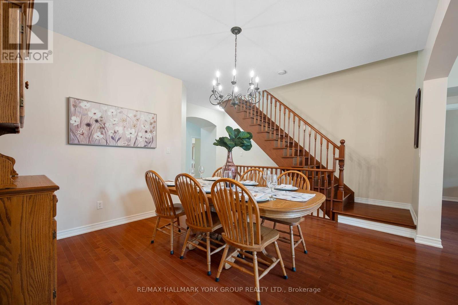 3210 Saltaire Crescent, Oakville, Ontario  L6M 0K8 - Photo 13 - W12172891