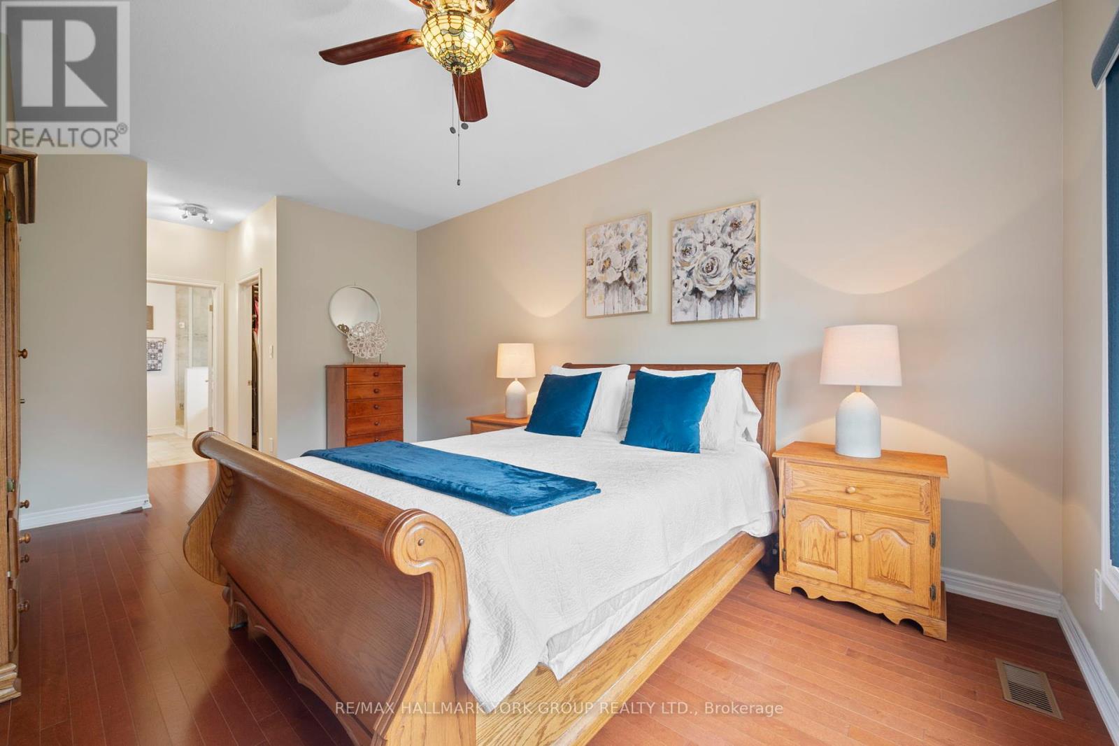 3210 Saltaire Crescent, Oakville, Ontario  L6M 0K8 - Photo 32 - W12172891