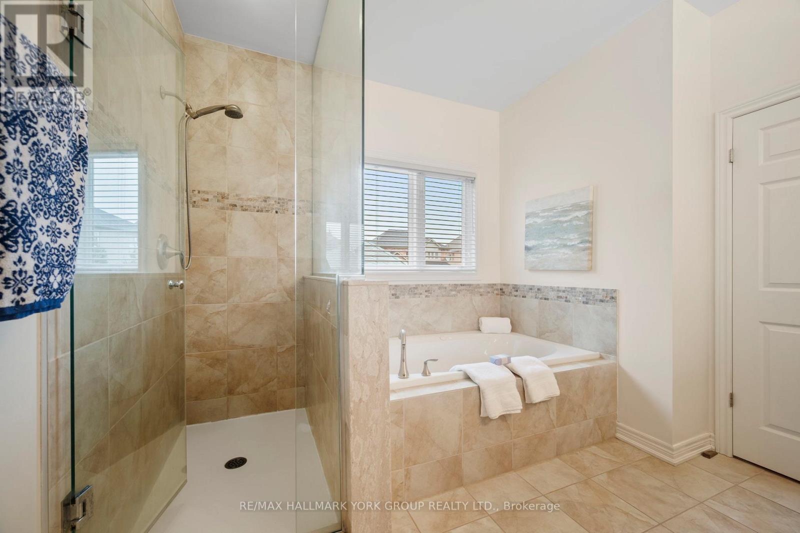 3210 Saltaire Crescent, Oakville, Ontario  L6M 0K8 - Photo 35 - W12172891
