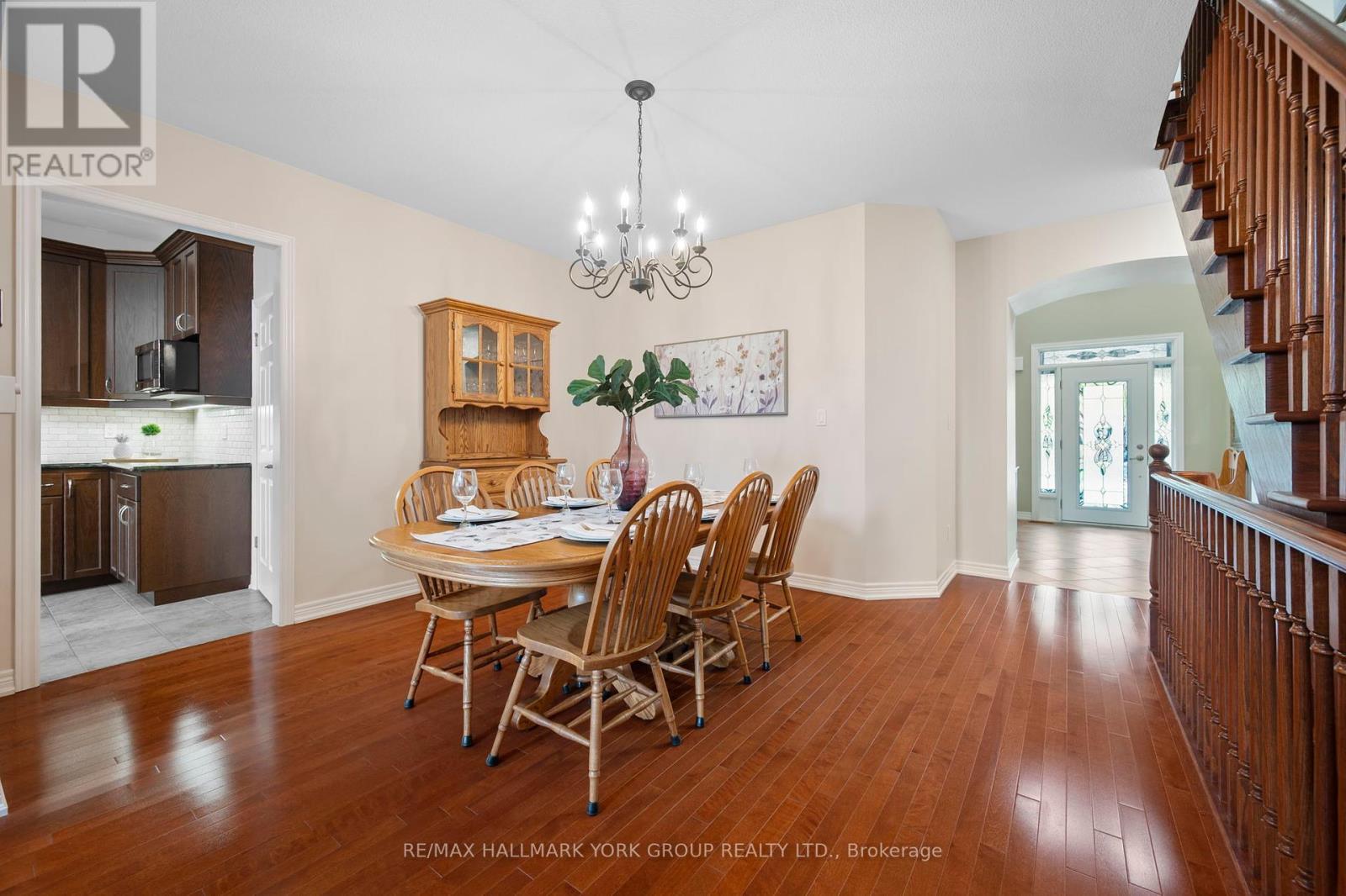 3210 Saltaire Crescent, Oakville, Ontario  L6M 0K8 - Photo 14 - W12172891