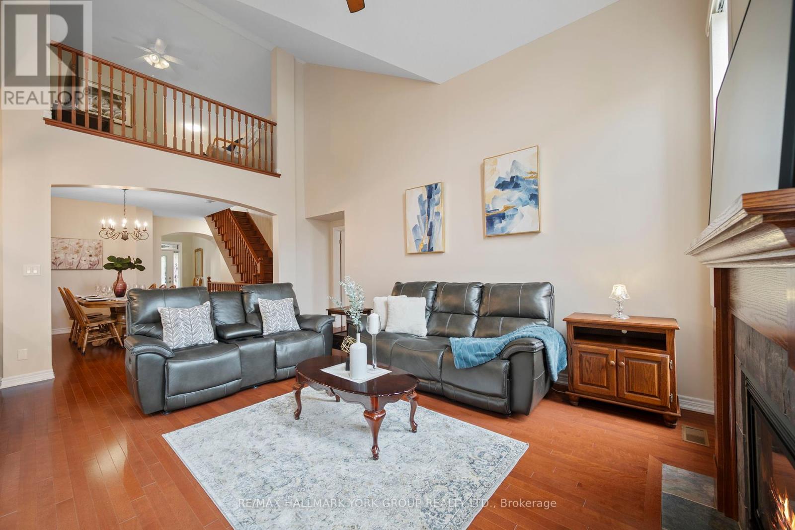 3210 Saltaire Crescent, Oakville, Ontario  L6M 0K8 - Photo 15 - W12172891