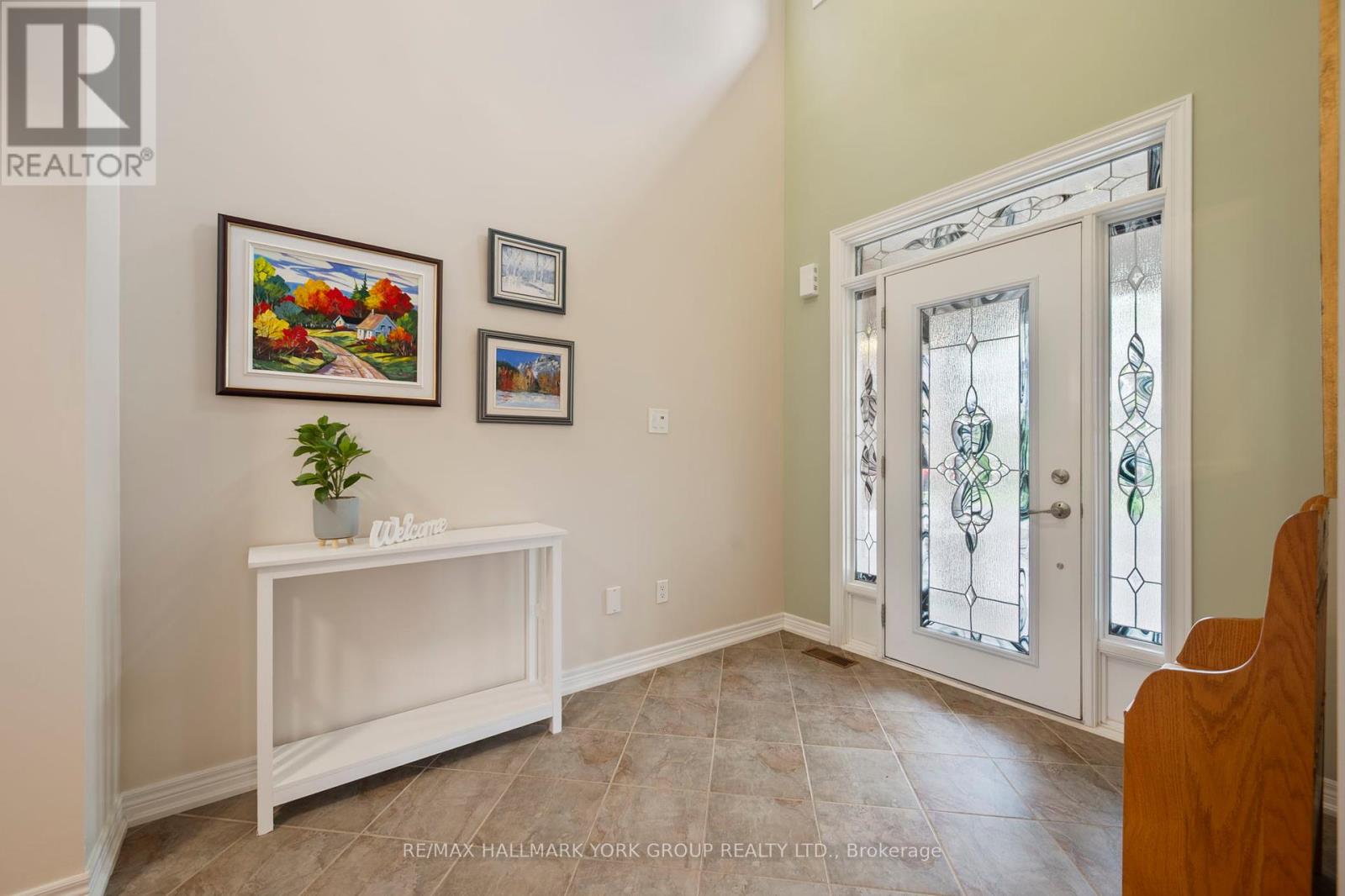 3210 Saltaire Crescent, Oakville, Ontario  L6M 0K8 - Photo 5 - W12172891