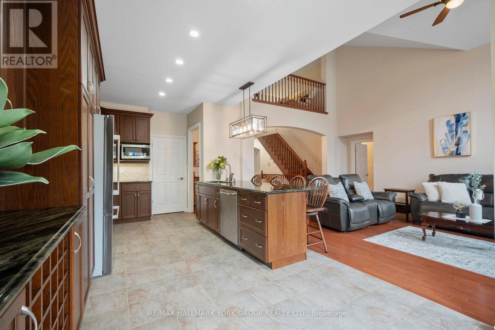 3210 Saltaire Crescent, Oakville, Ontario  L6M 0K8 - Photo 20 - W12172891