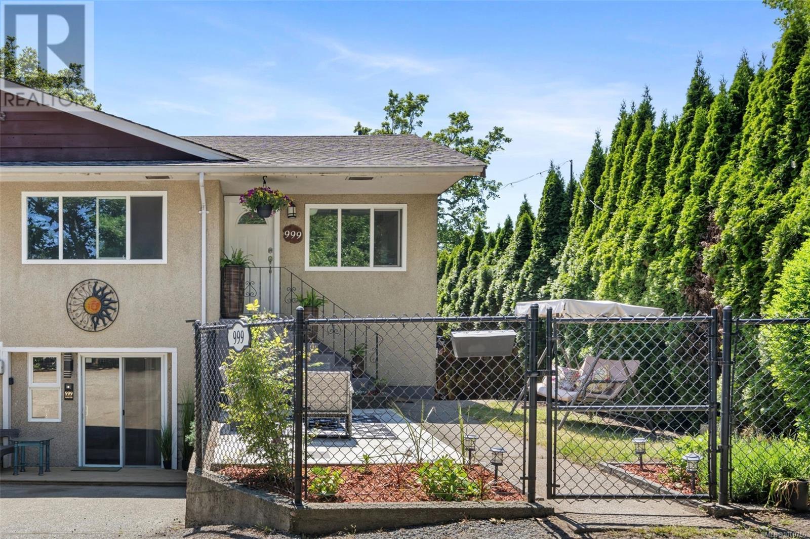 Property at 999 Furber Rd image 1