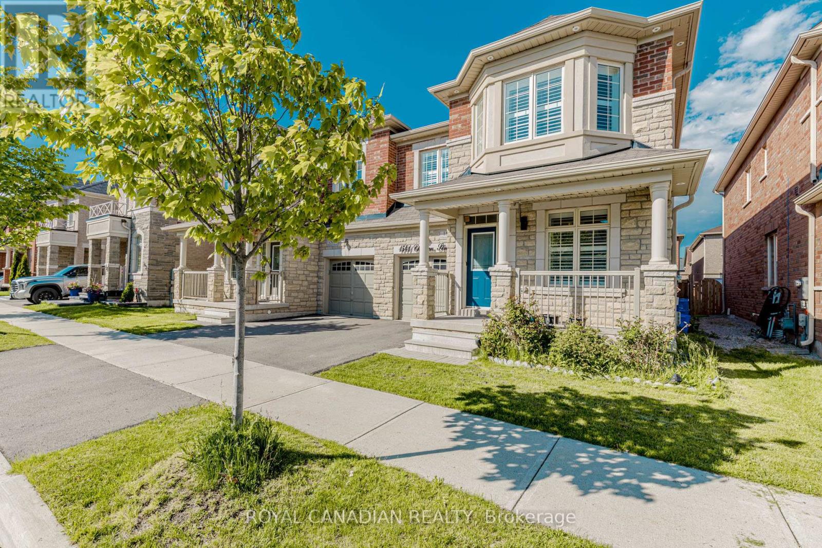 1541 Chretien Street, Milton, Ontario  L9E 1H2 - Photo 1 - W12135510