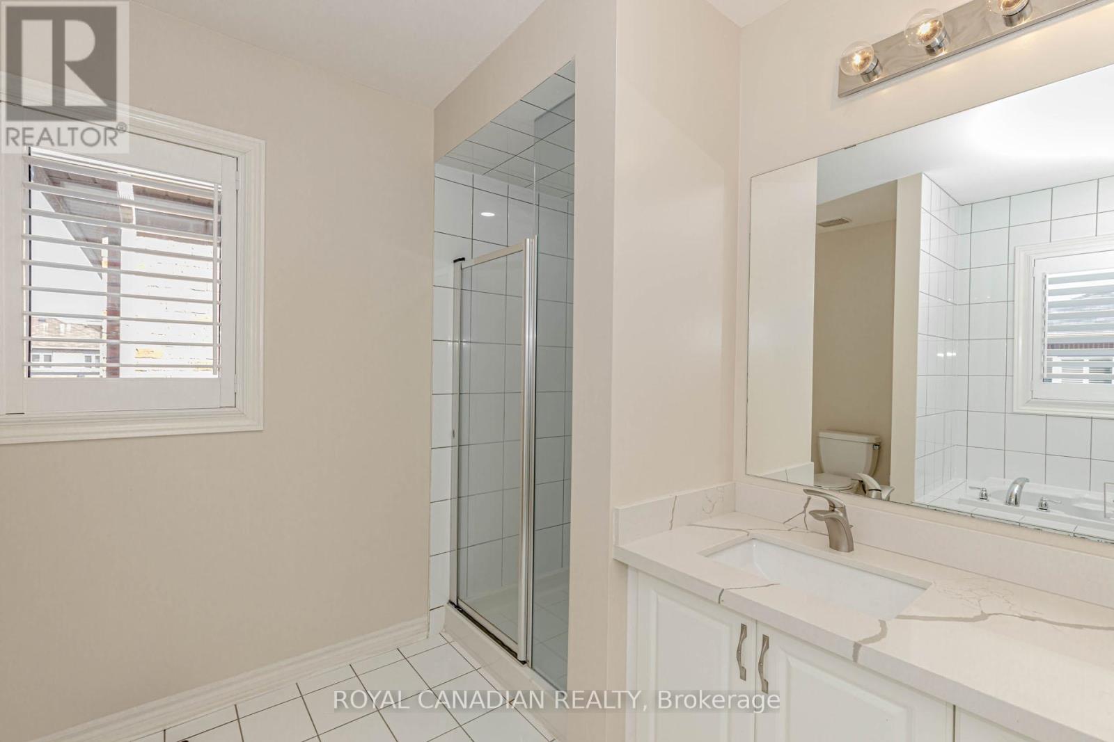 1541 Chretien Street, Milton, Ontario  L9E 1H2 - Photo 27 - W12135510