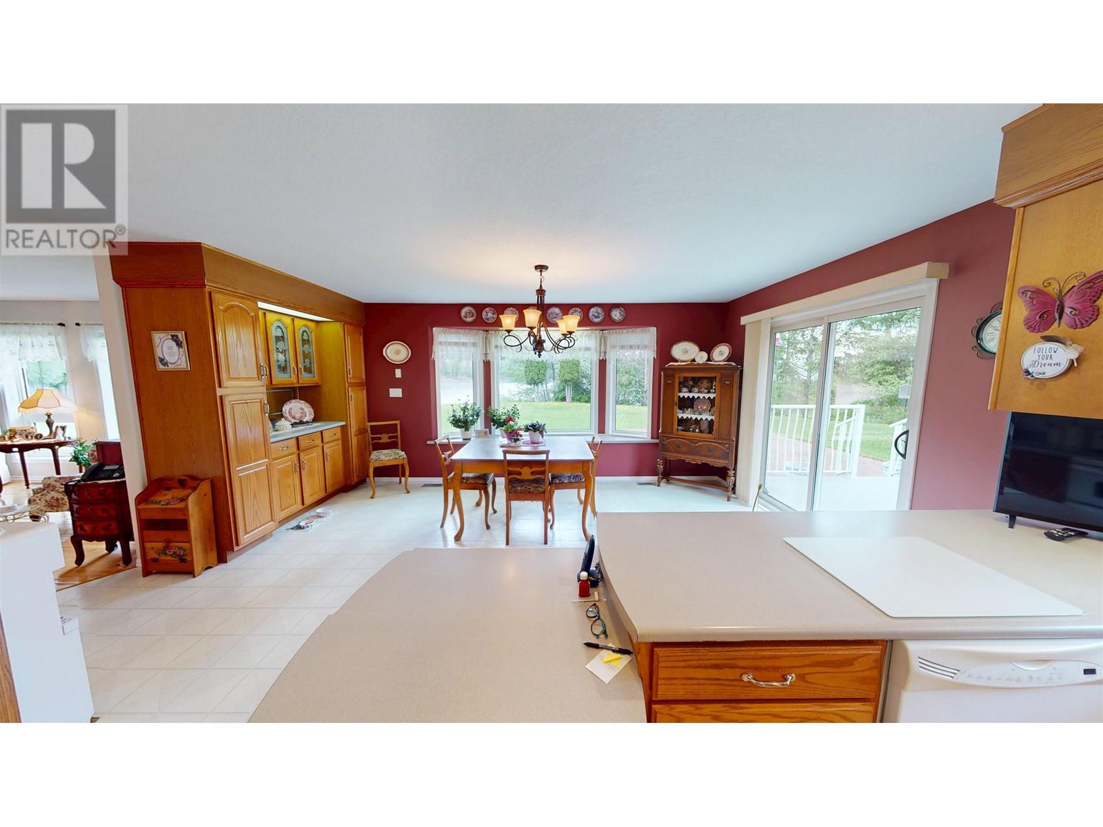 620 Antler Road, Quesnel, British Columbia  V2J 6N8 - Photo 11 - R3007673