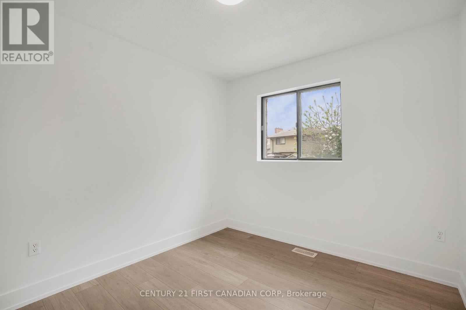6 Audubon Street, Hamilton, Ontario L8J 1P7 - Photo 26 - X12173876