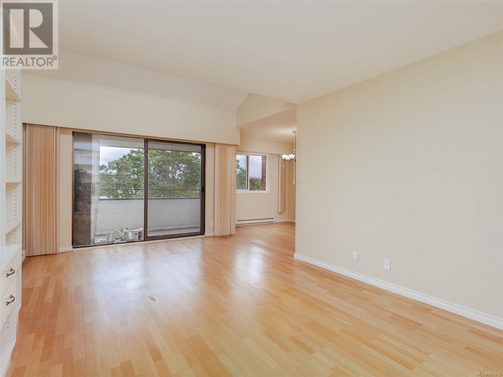 408 853 Selkirk Ave, Esquimalt, British Columbia  V9A 2T7 - Photo 4 - 999672