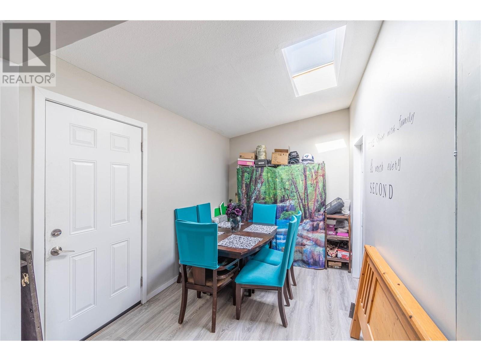 1569 Westmount Drive, Kamloops, British Columbia  V2B 6A1 - Photo 6 - 10349560