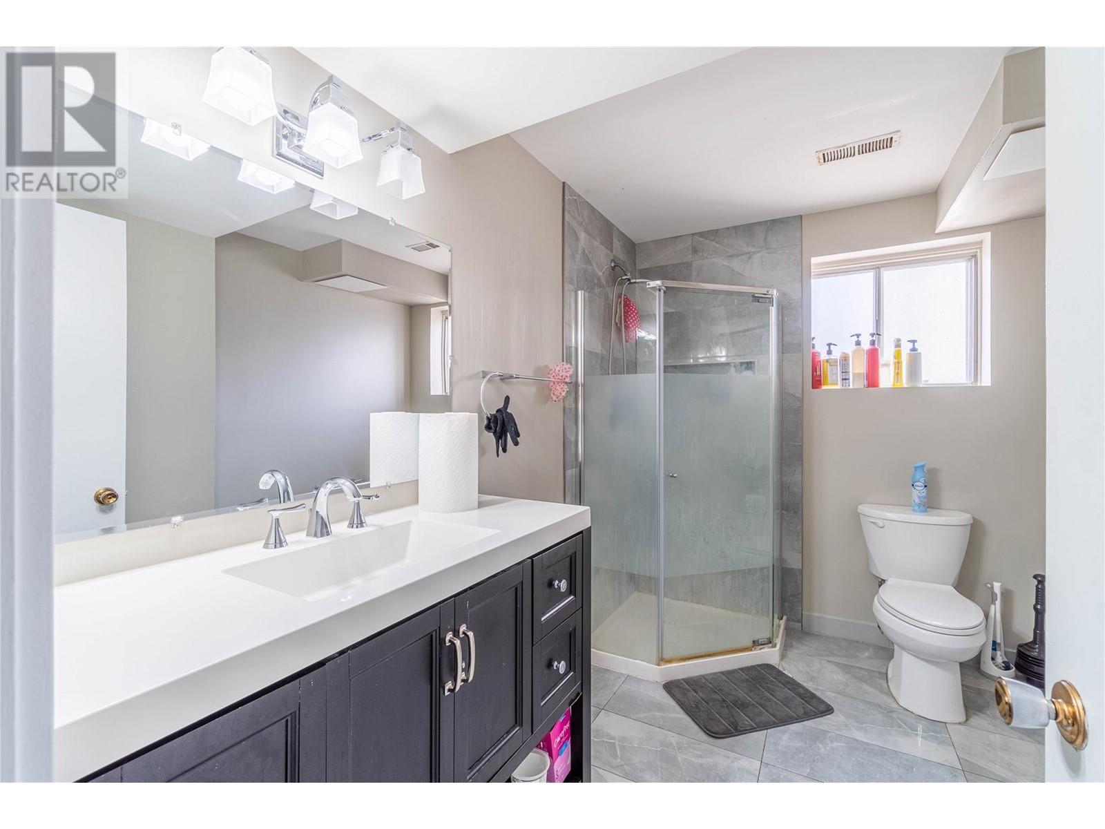 1569 WESTMOUNT Drive, Kamloops, BC V2B6A1