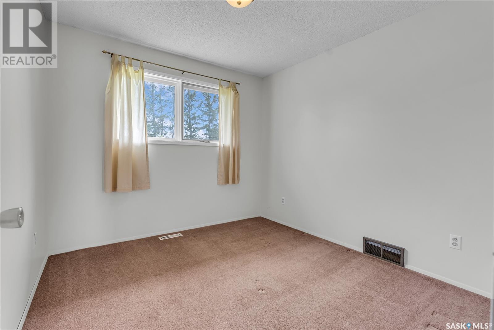 110 Elgin Street, Viscount, Saskatchewan  S0K 4M0 - Photo 22 - SK007201