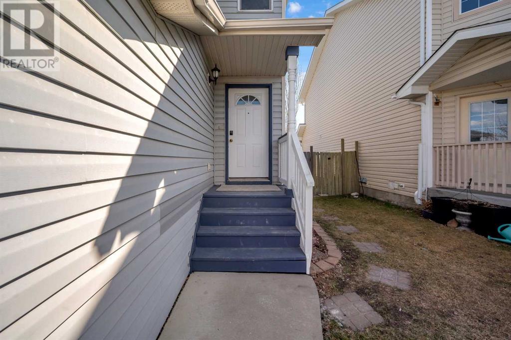 Property at 278 Bridleridge Way SW image 4