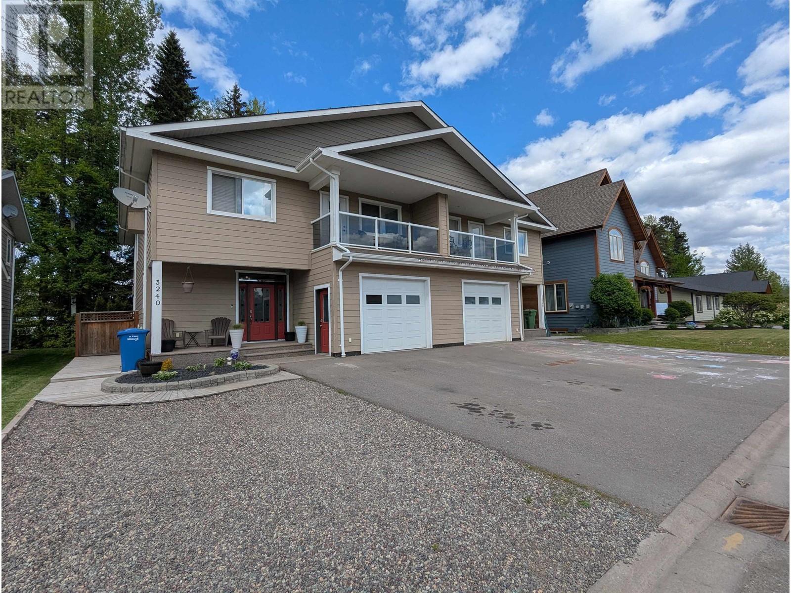3240 3rd Avenue, Smithers, British Columbia  V0J 2N0 - Photo 1 - R3007133