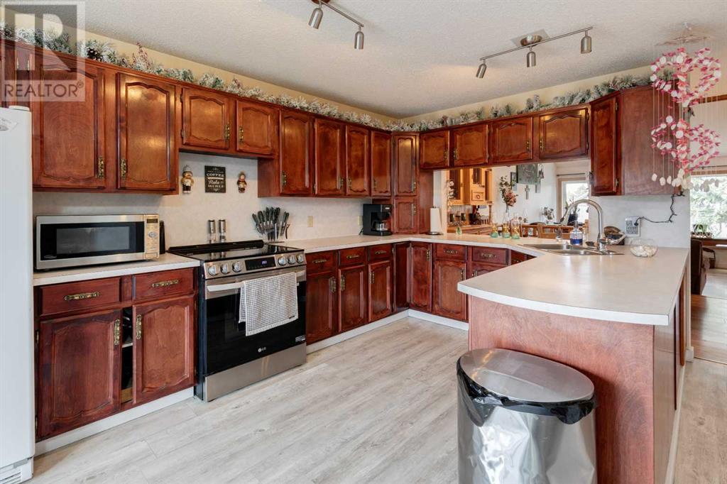 75 Emberdale Way Se, Airdrie, Alberta  T4B 1Z4 - Photo 13 - A2221568