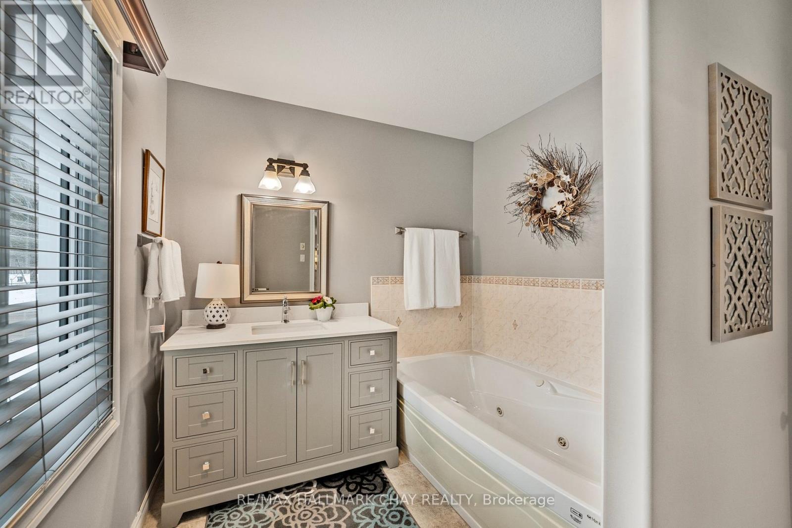 37 Sterling Drive, Tiny, Ontario  L0L 2T0 - Photo 28 - S12053113