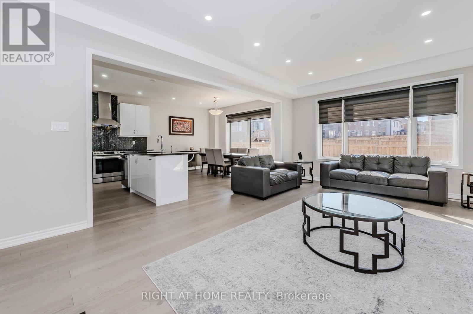 154 Histand Trail, Kitchener, Ontario  N2R 0S3 - Photo 31 - X12175929