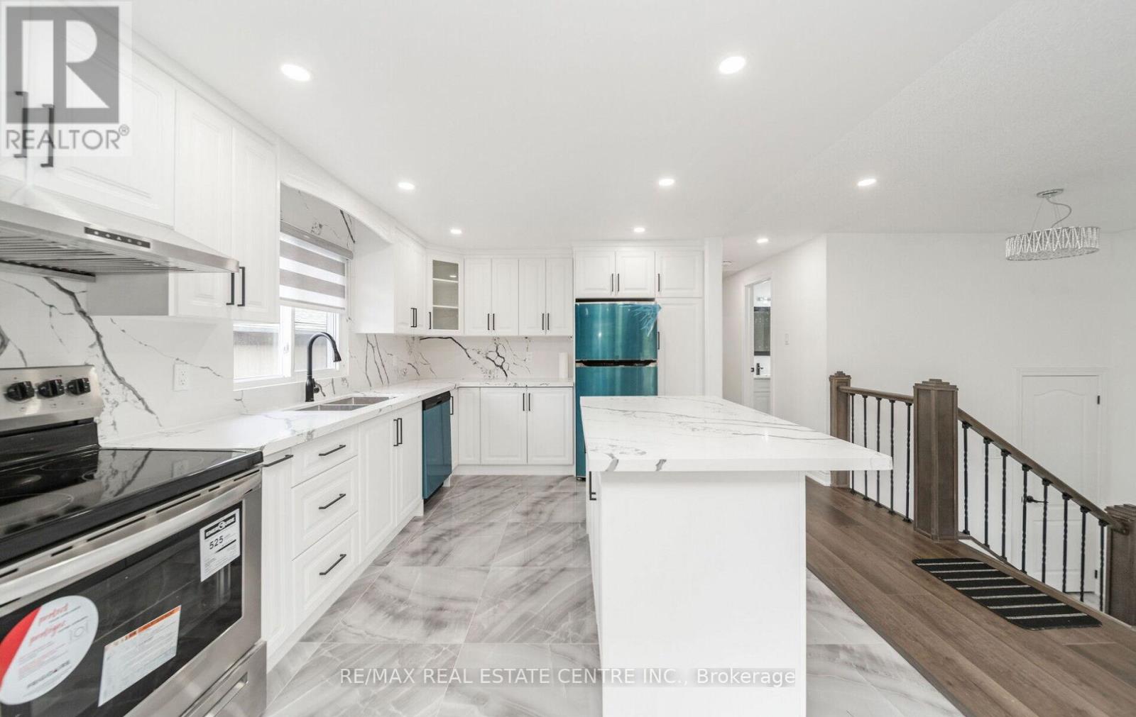 211 Dunsdon Street, Brantford, Ontario  N3R 7H7 - Photo 16 - X12157689