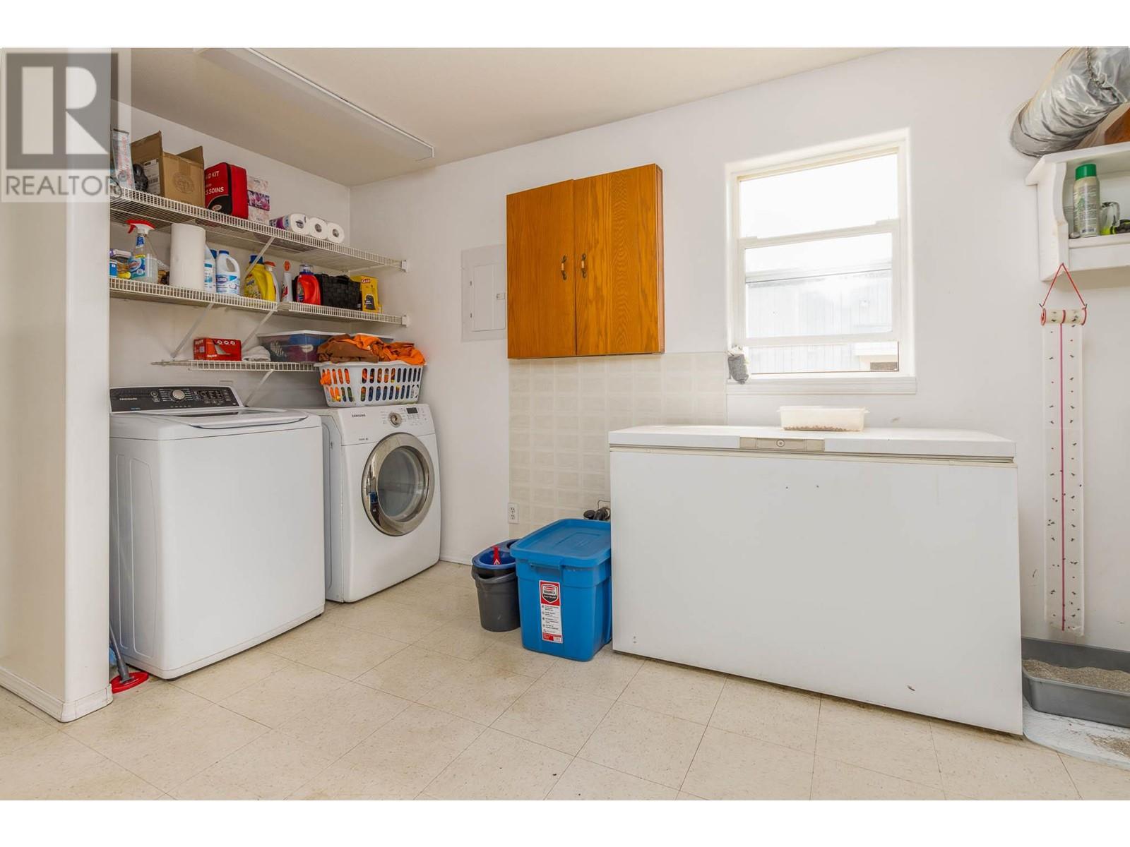 3695 Malakwa Loop Road, Malakwa, BC V0E2J0