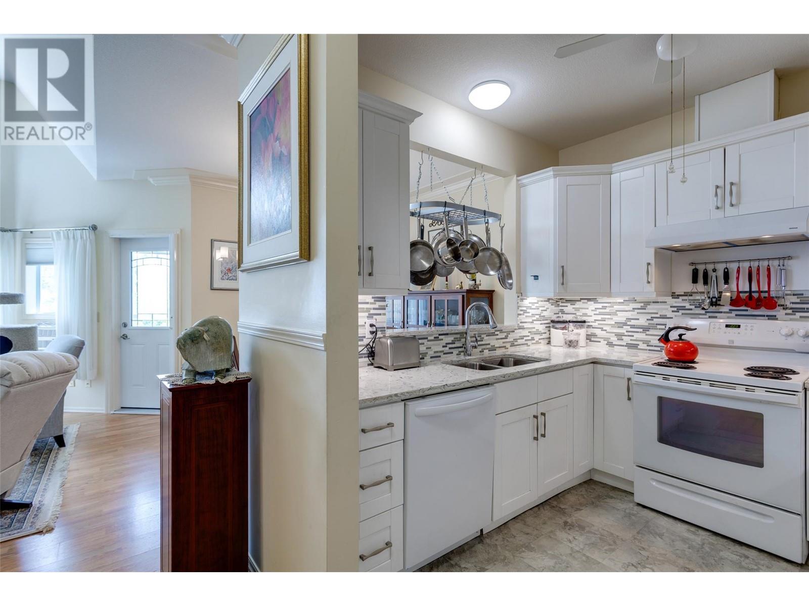 877 Klo Road Unit# 310 Lot# 41, Kelowna, British Columbia  V1Y 9R1 - Photo 4 - 10348431