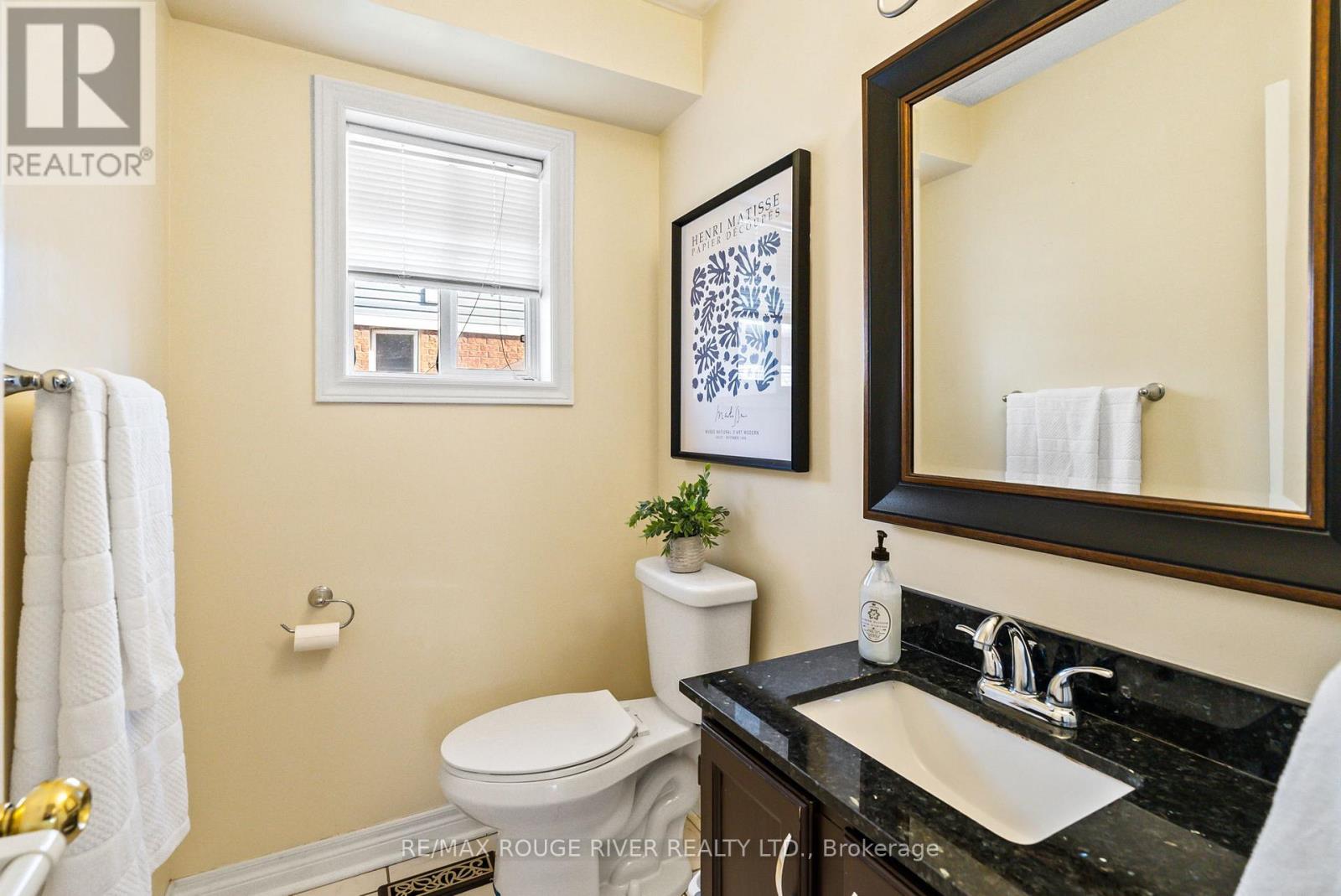 104 Willowbrook Drive, Whitby, Ontario  L1R 2S8 - Photo 25 - E12176285