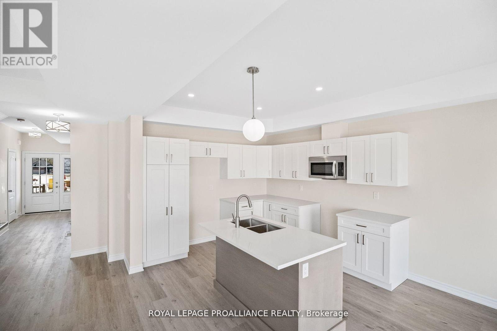 479 Hayward Street, Cobourg, Ontario  K9A 3N5 - Photo 12 - X12176308