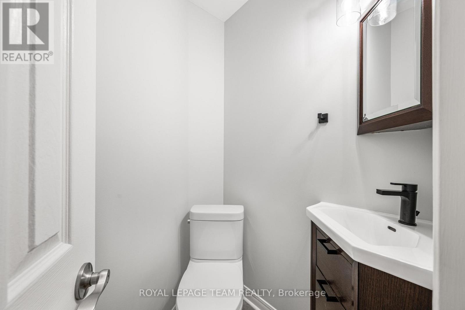 Property at 1526 TONILEE DRIVE image 4